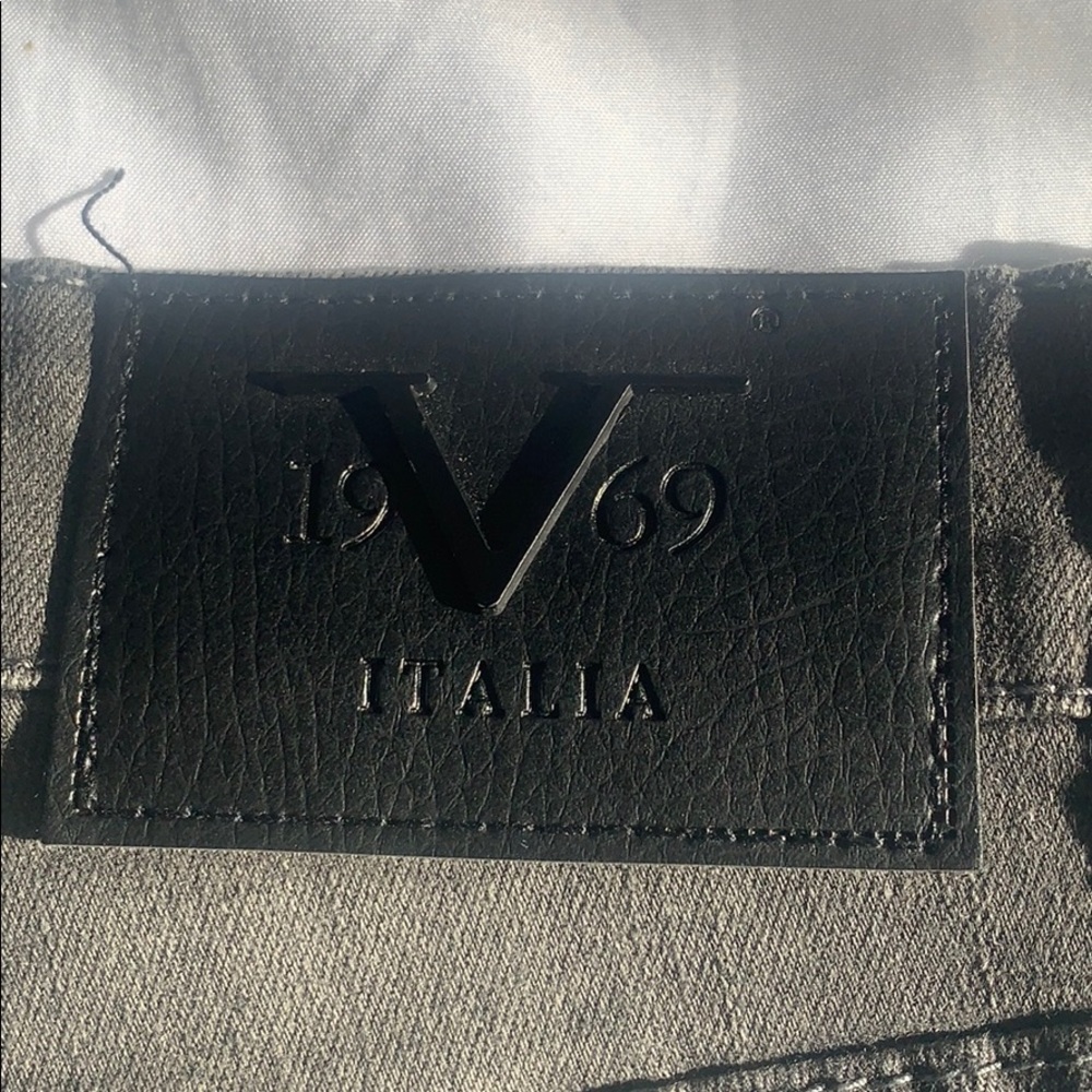 Jeans - Picture 10 of 14